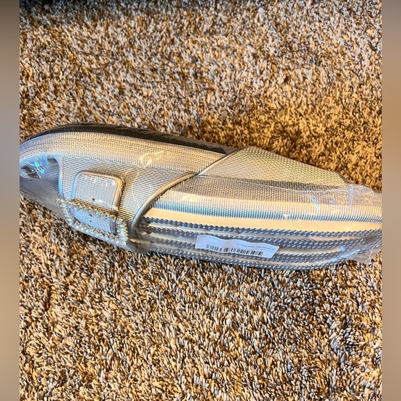 Sandals - Picture 3 of 4